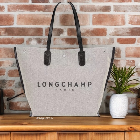 Longchamp Essential Toile Large Canvas Tote + Pouch in Ecru NWT - Picture 3 of 12